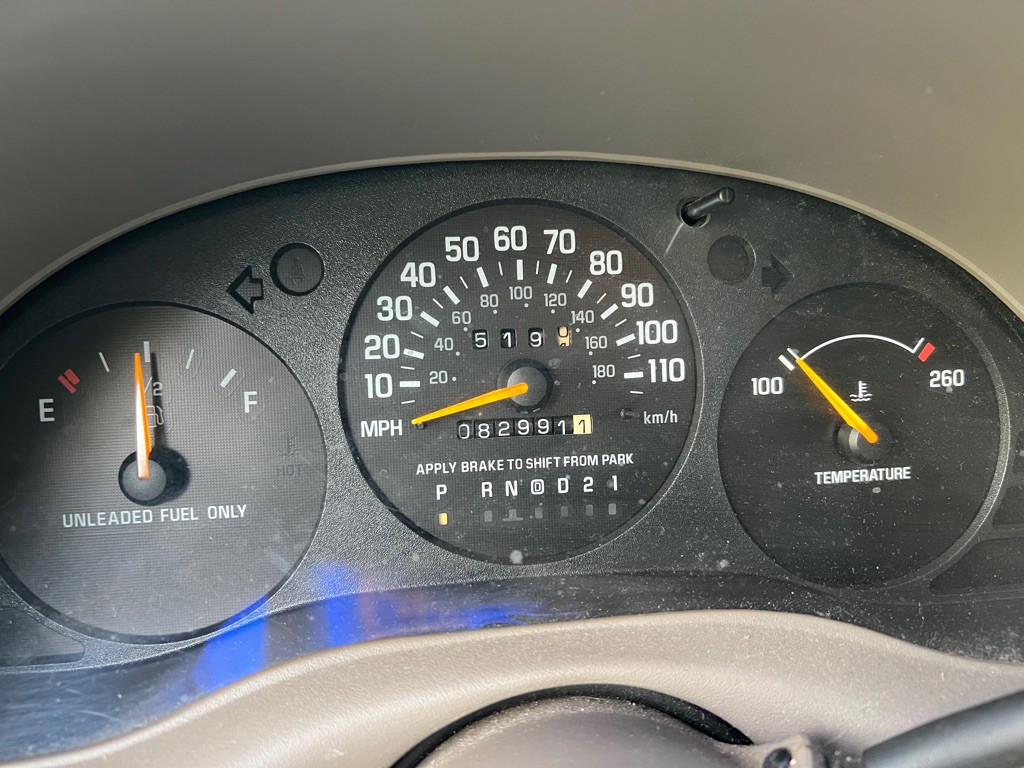 1999 Chevrolet Lumina Image 12