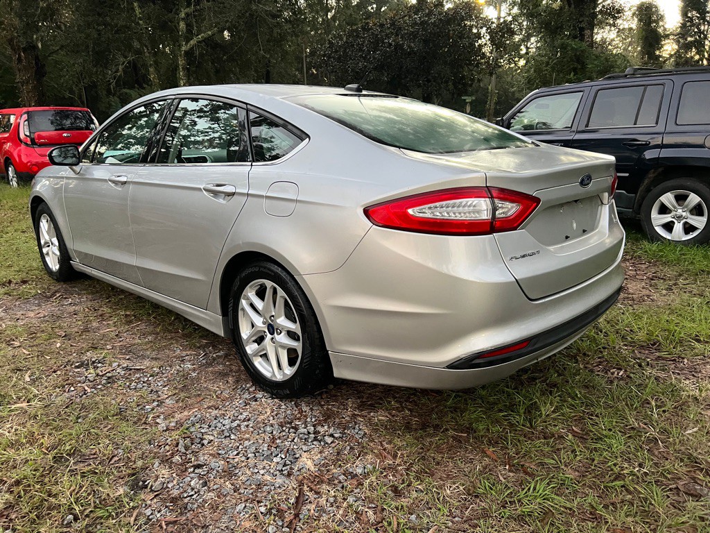 2015 Ford Fusion Image 7