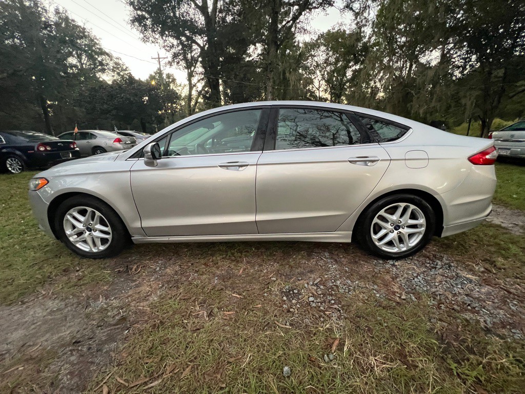 2015 Ford Fusion Image 8