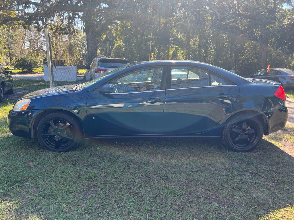 2008 Pontiac G6 Image 8