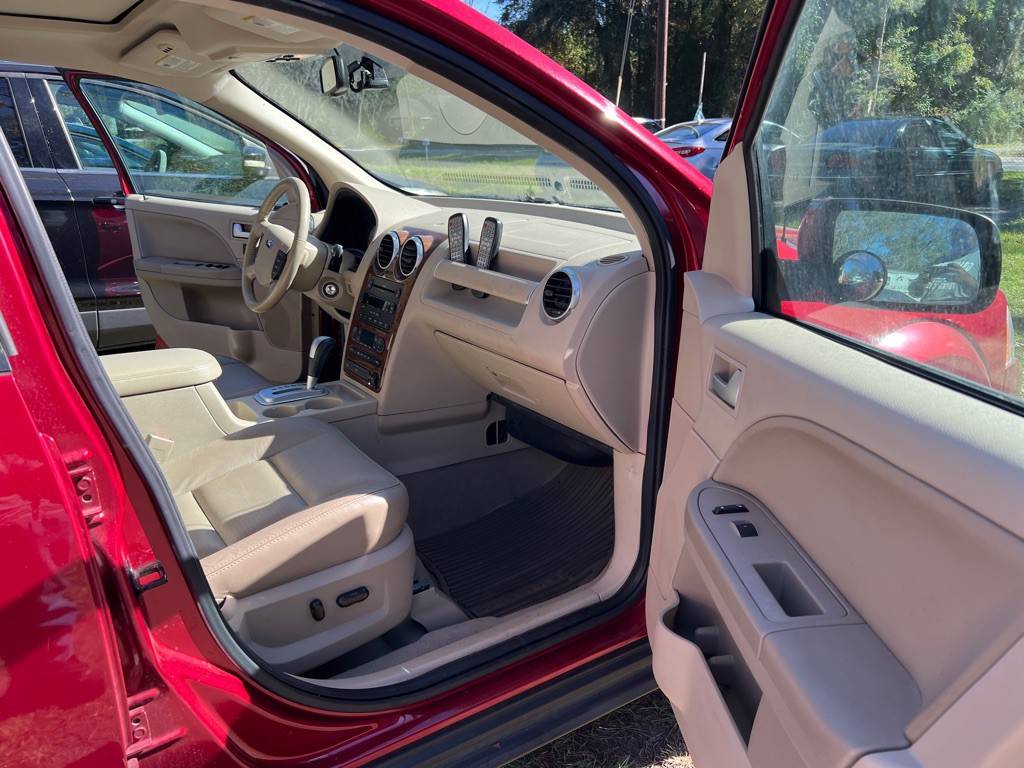 2007 Ford Freestyle Image 8