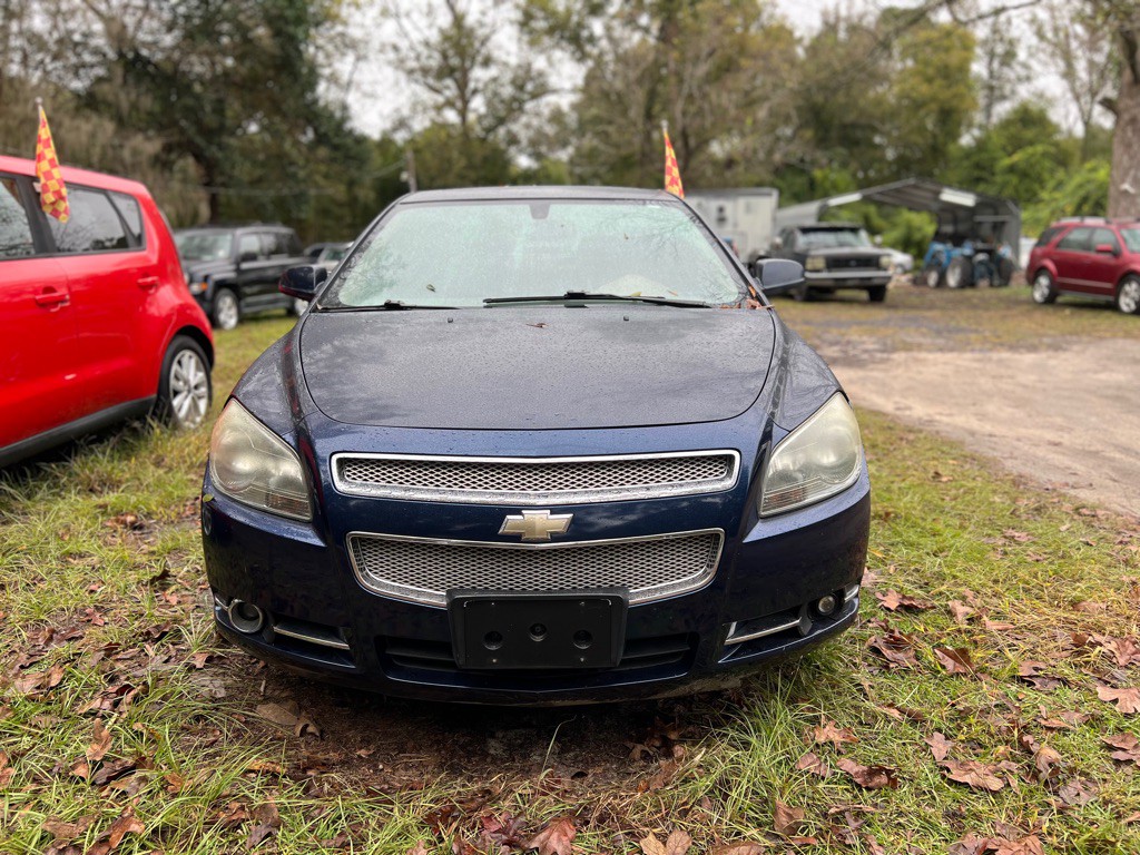 2009 Chevrolet Malibu Image 2