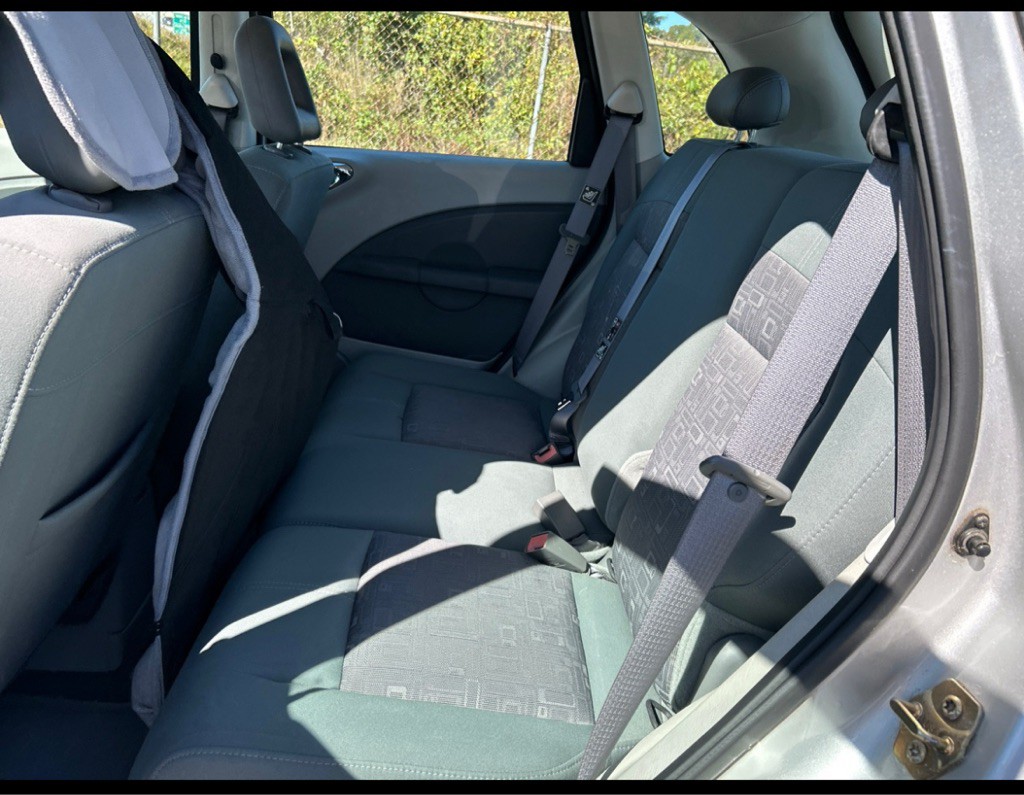 2006 Chrysler PT Cruiser Image 10