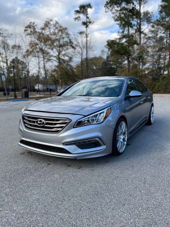 2015 Hyundai Sonata Image 1