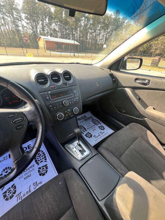2012 Nissan Altima Image 12