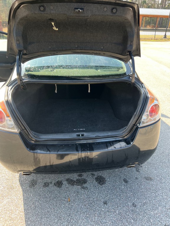 2012 Nissan Altima Image 16