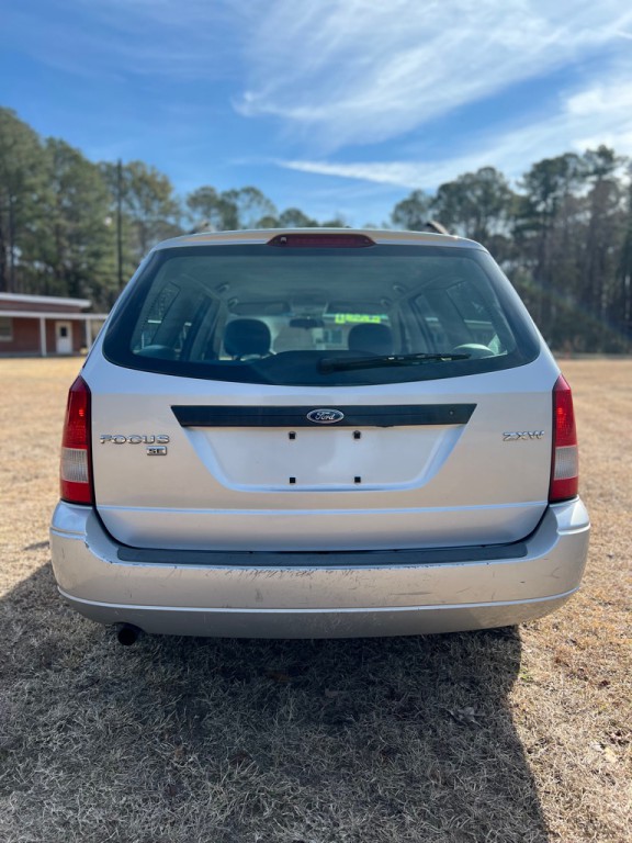 2005 Ford Focus Image 6