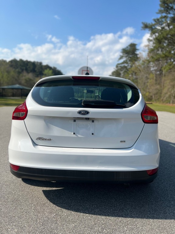 2016 Ford Focus Image 6