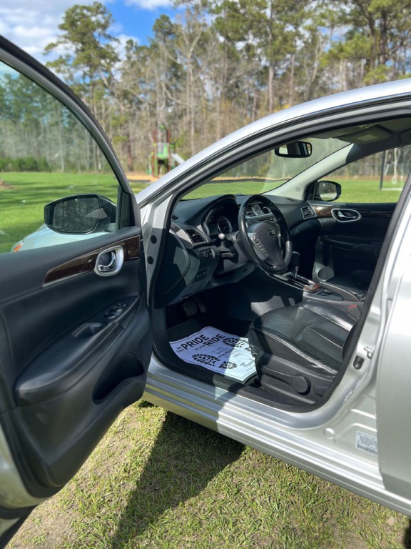 2015 Nissan Sentra Image 9