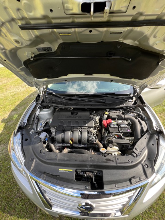 2015 Nissan Sentra Image 13
