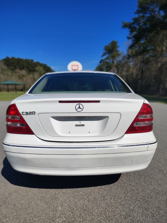 2003 Mercedes-Benz C-Class Image 6
