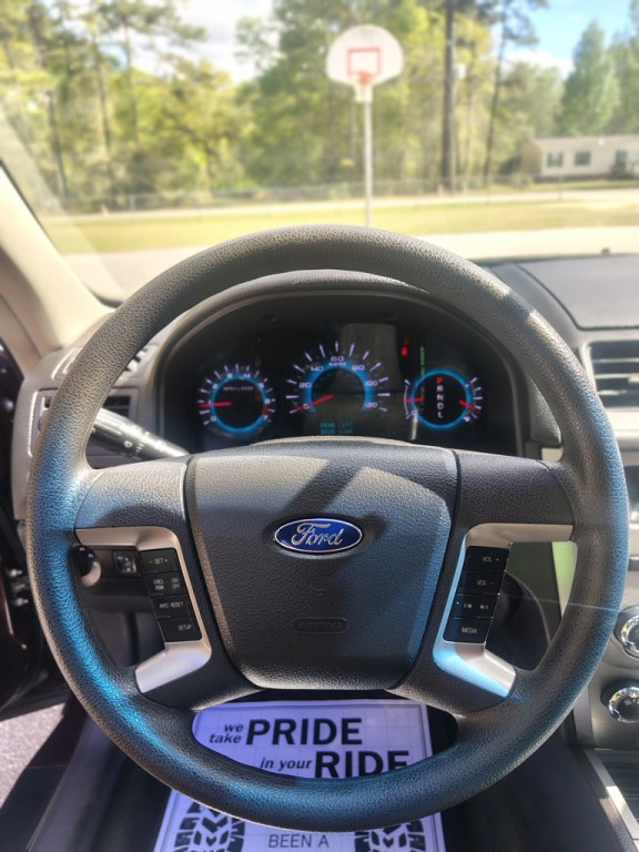 2012 Ford Fusion Image 11