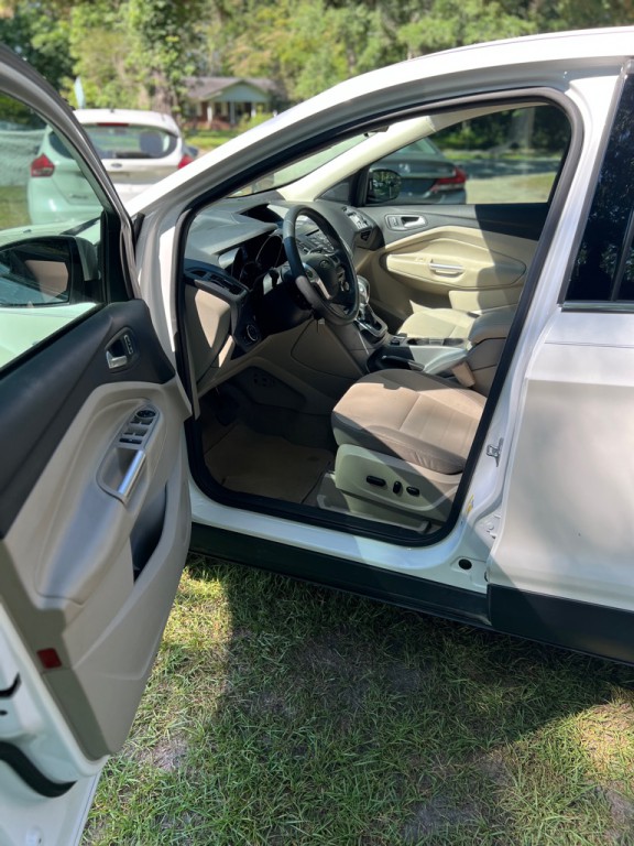 2014 Ford Escape Image 9