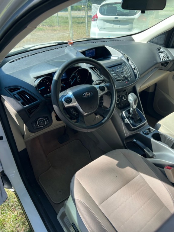 2014 Ford Escape Image 10