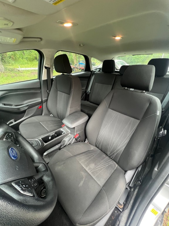 2018 Ford Focus Image 11