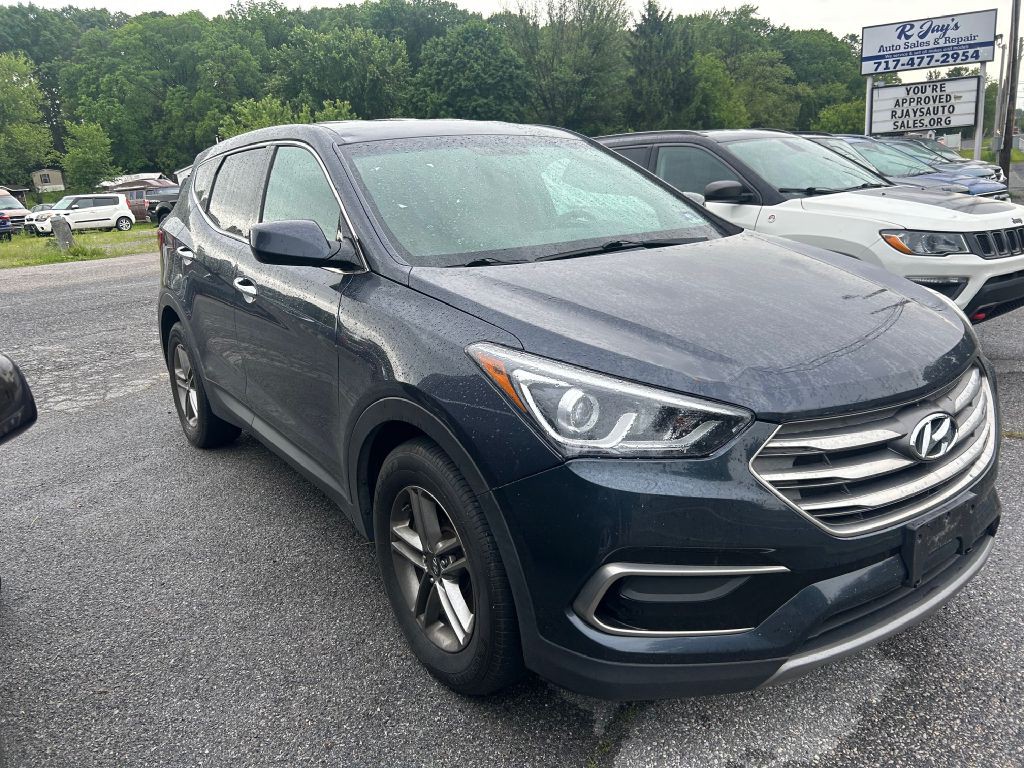 2017 Hyundai Santa Fe Sport Image 2