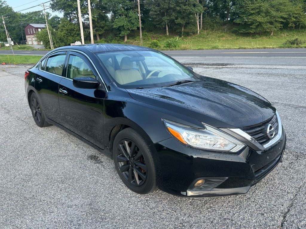 2017 Nissan Altima Image 2