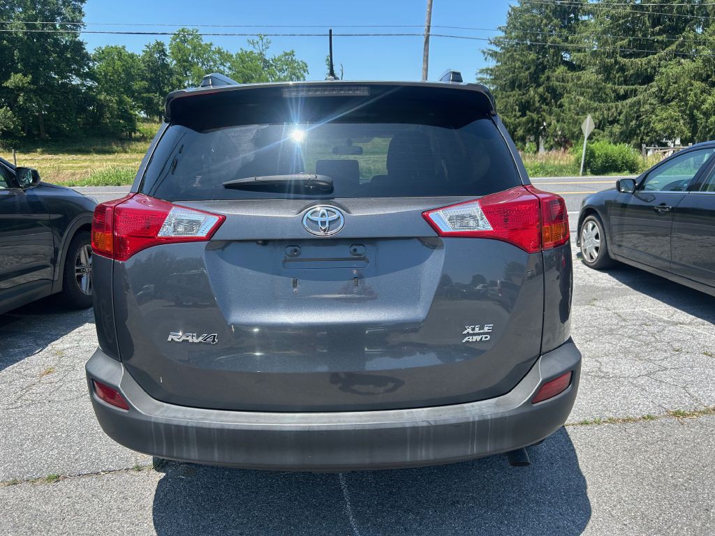 2015 Toyota Rav4 Image 3