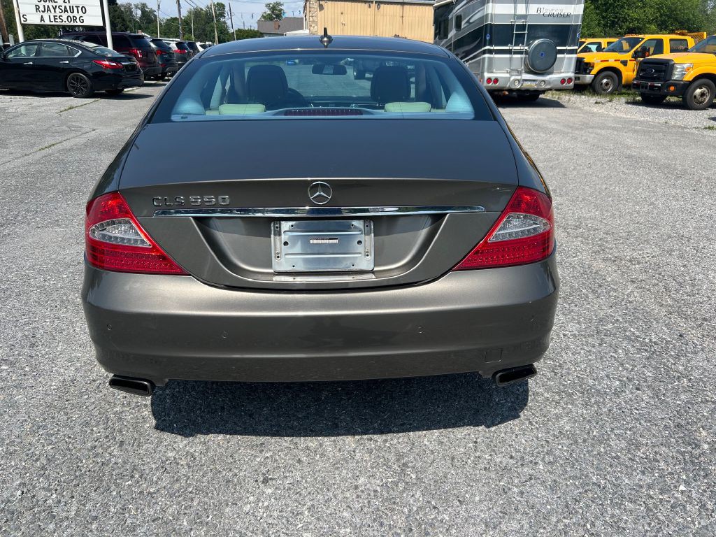 2009 Mercedes-Benz CLS-Class Image 3