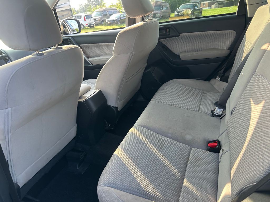 2018 Subaru Forester Image 5