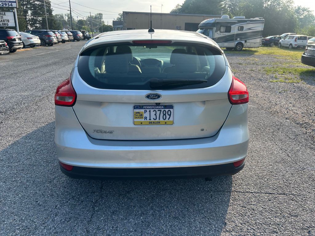 2015 Ford Focus Image 3