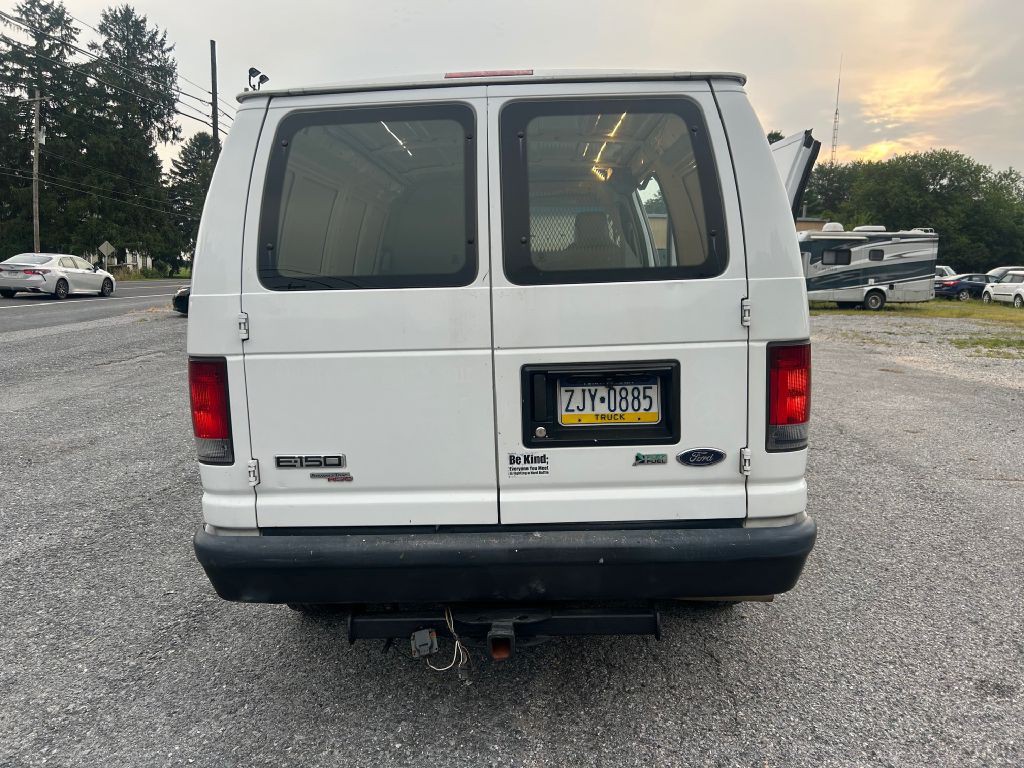 2012 Ford Econoline Image 4