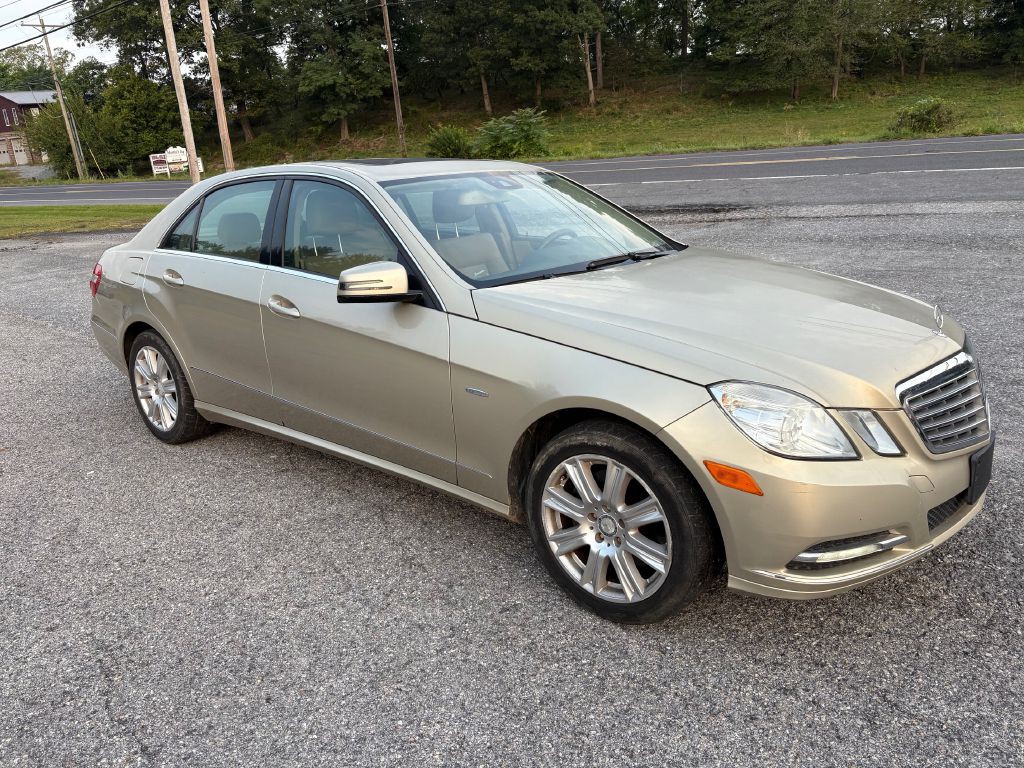 2012 Mercedes-Benz E-Class Image 2