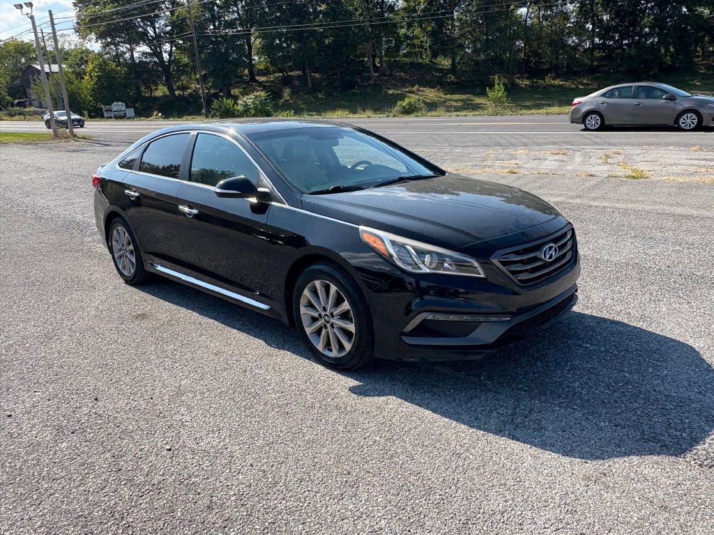 2017 Hyundai Sonata Image 2