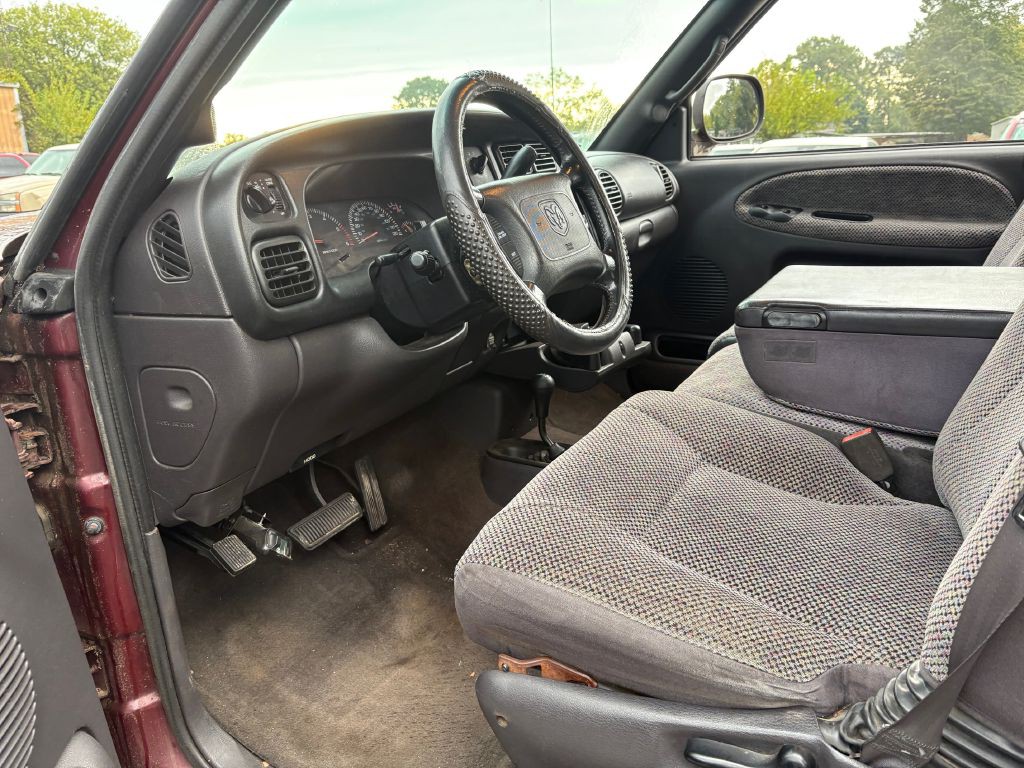 2000 Dodge Ram 1500 Image 7