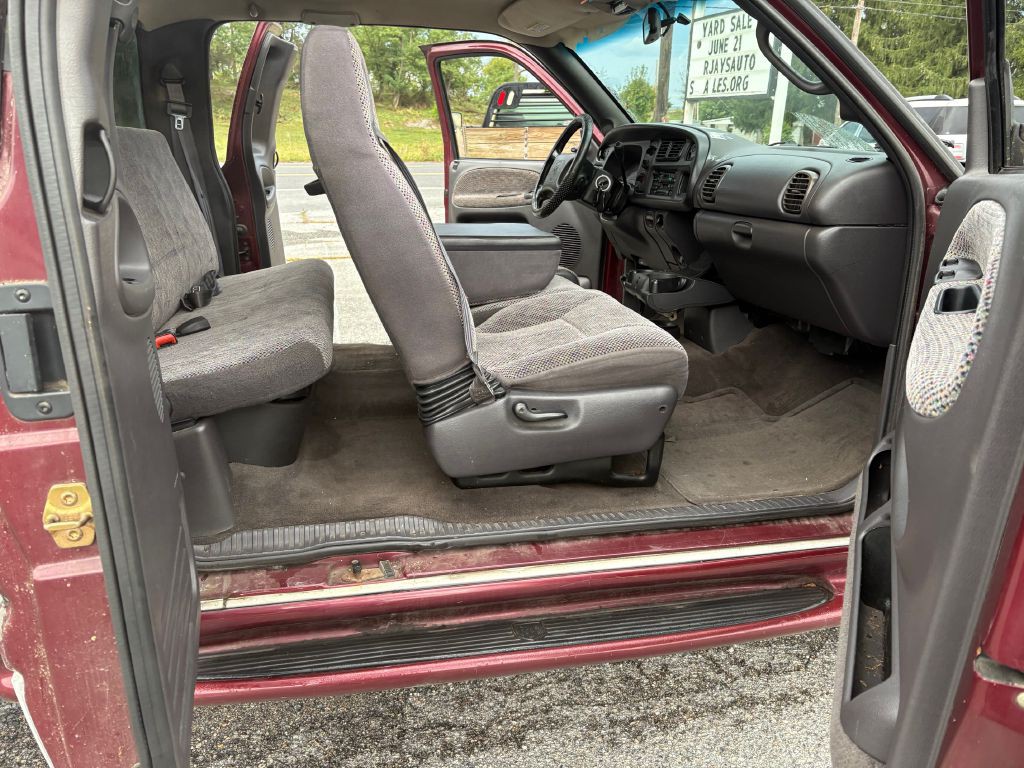 2000 Dodge Ram 1500 Image 11