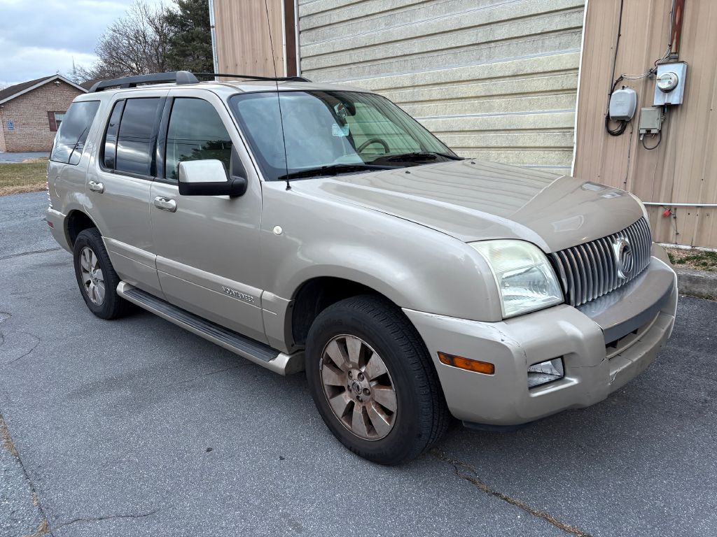 2007 Mercury Mountaineer Image 2