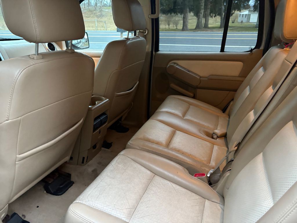 2007 Mercury Mountaineer Image 5