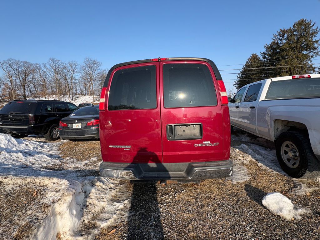 2006 Chevrolet Express Image 3