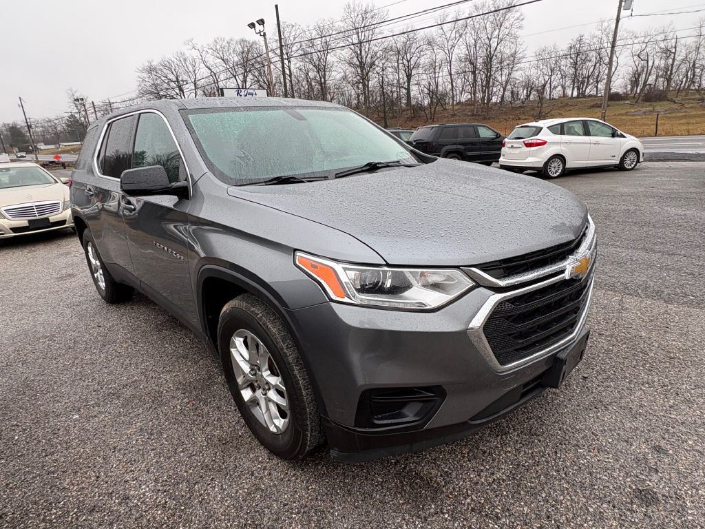 2019 Chevrolet Traverse Image 2