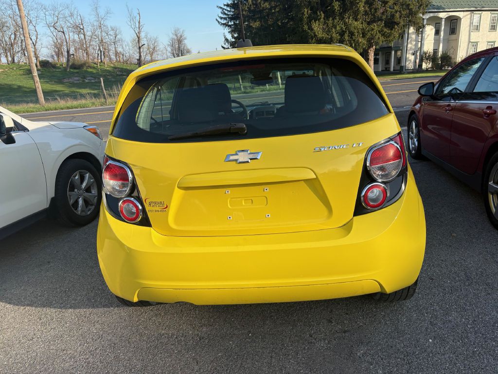 2015 Chevrolet Sonic Image 3