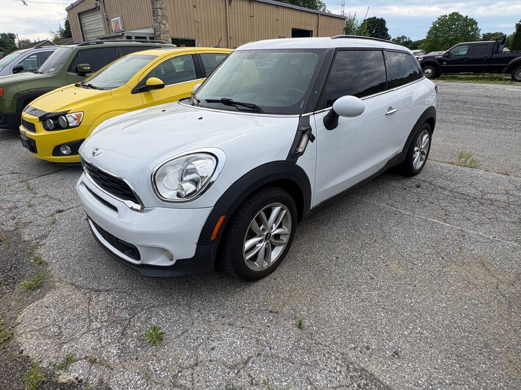 2013 MINI Cooper Image 1