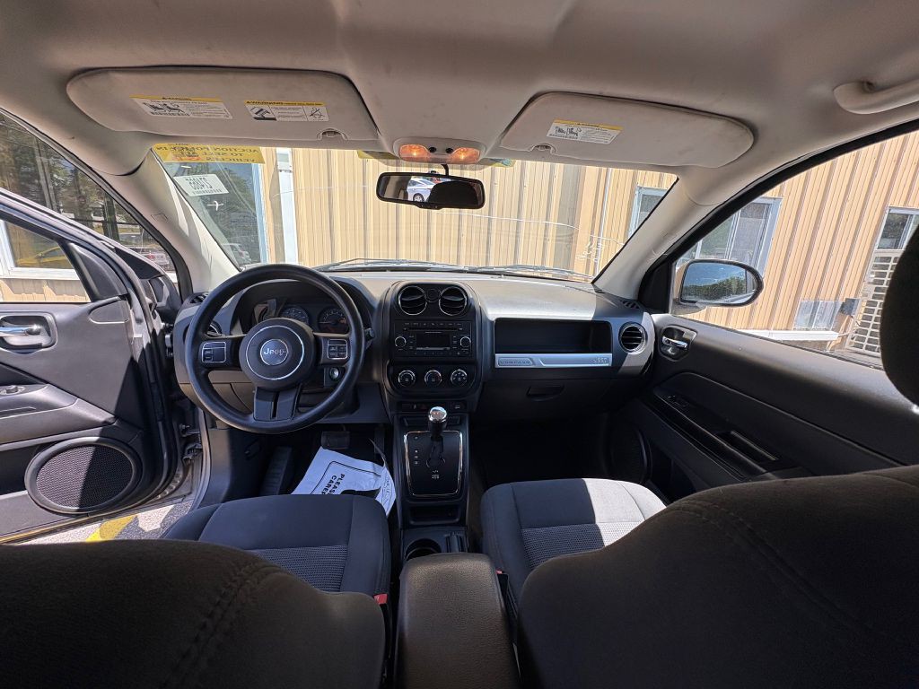 2016 Jeep Compass Image 6