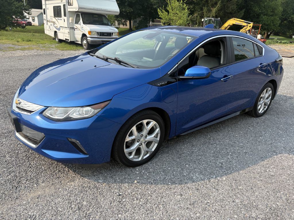 2016 Chevrolet Volt Image 2