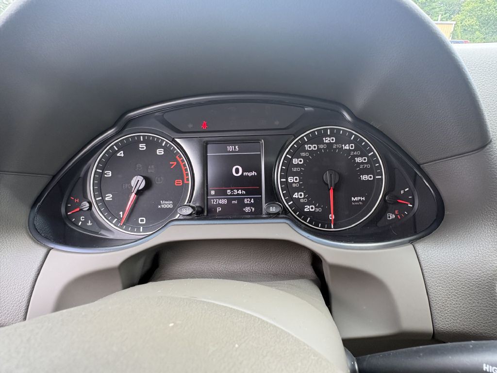2011 Audi Q5 Image 7