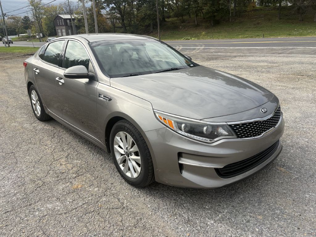 2017 Kia Optima Image 1