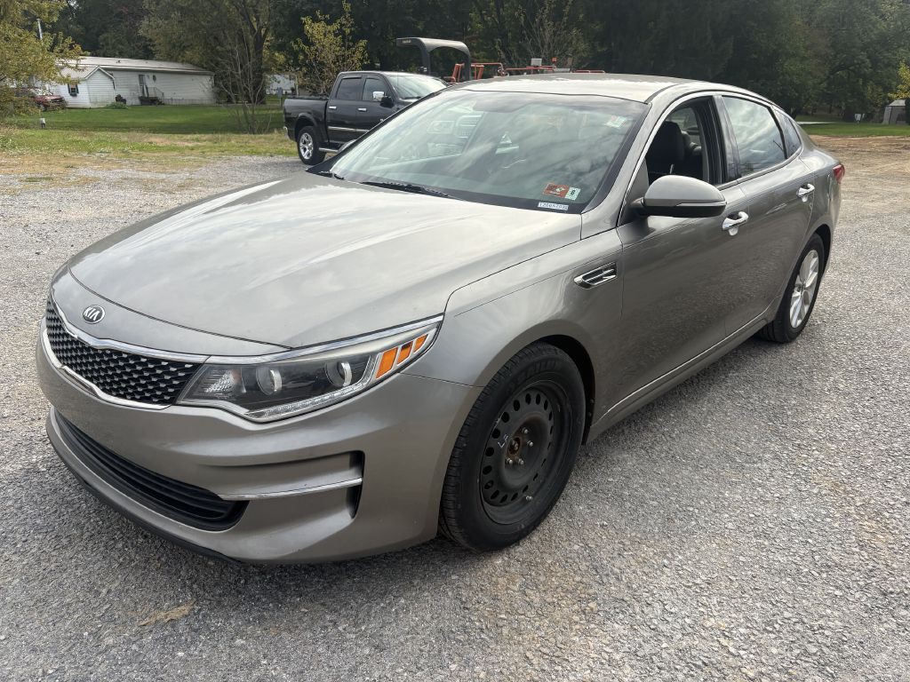 2017 Kia Optima Image 2