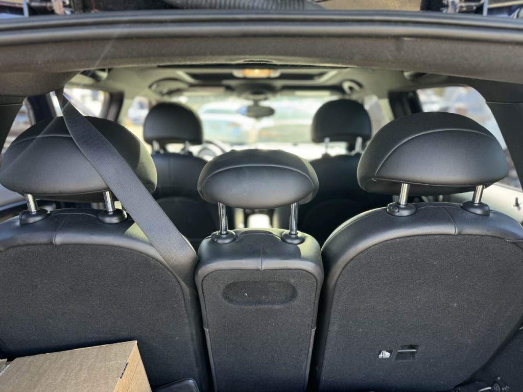 2014 MINI Countryman Image 15