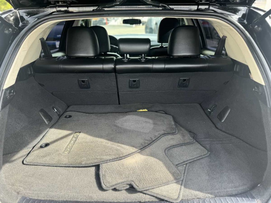 2016 Lexus CT 200h Image 10