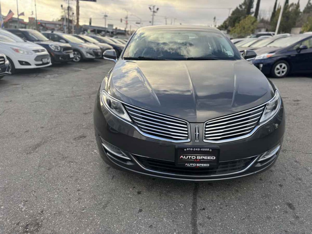 2015 Lincoln MKZ Image 2