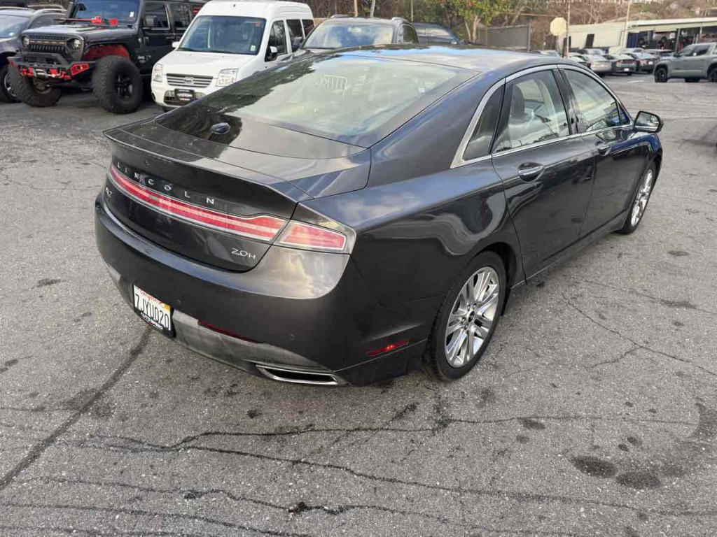 2015 Lincoln MKZ Image 4