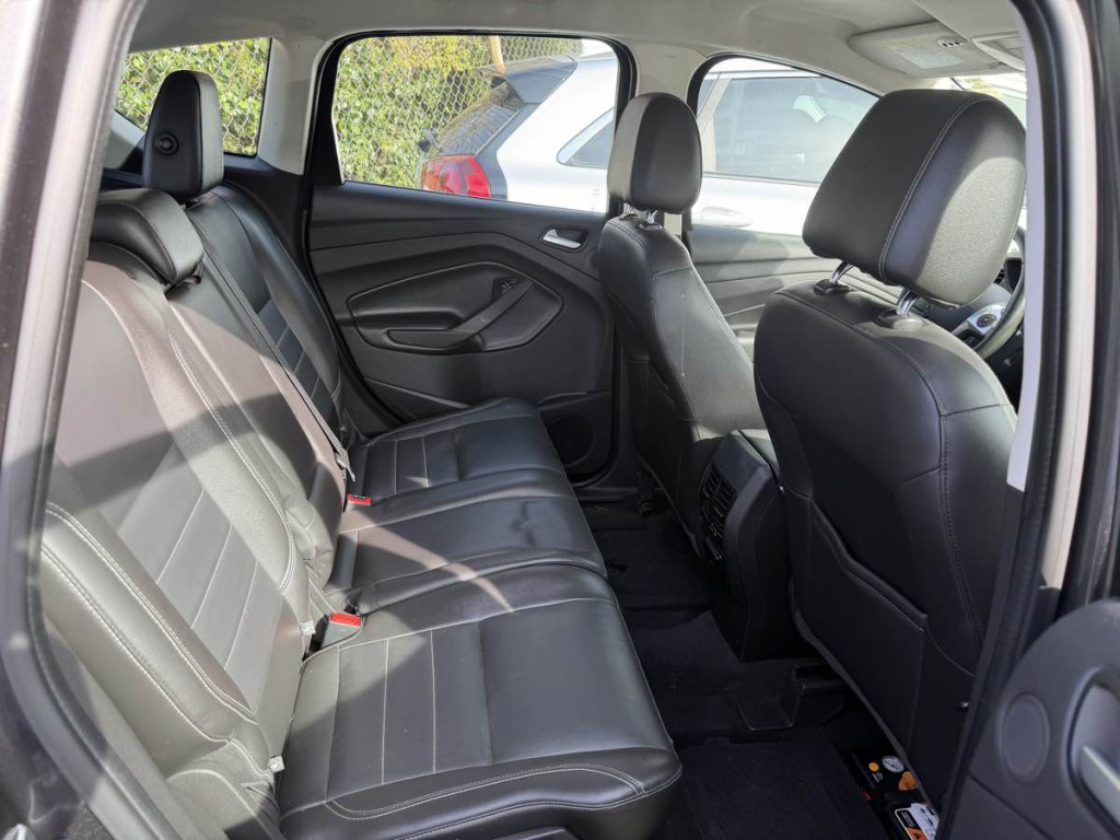 2015 Ford C-Max Image 11