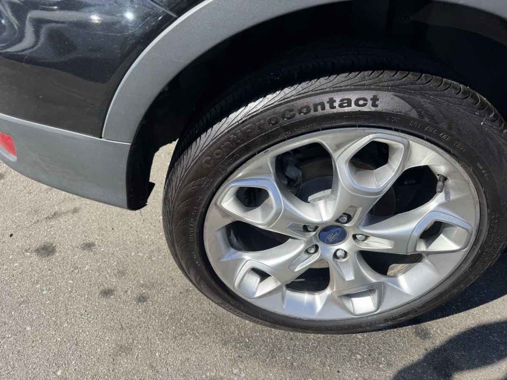 2013 Ford Escape Image 8