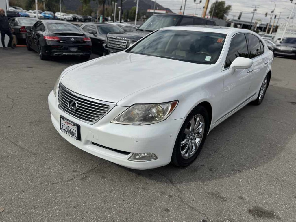 2007 Lexus LS 460 Image 3