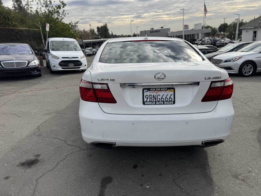 2007 Lexus LS 460 Image 5