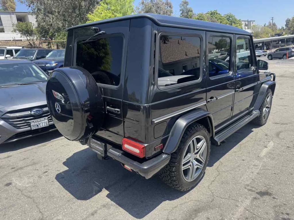 2015 Mercedes-Benz G-Class Image 32